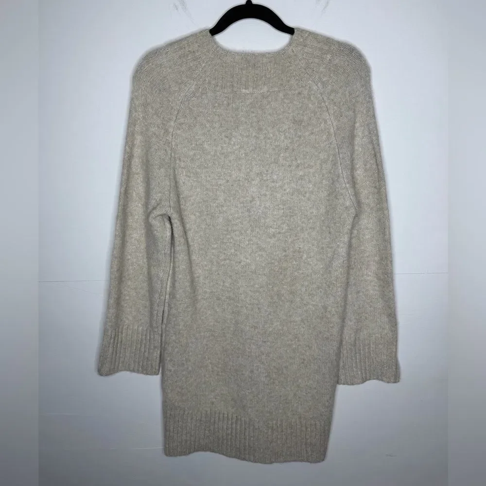 Abercrombie & Fitch Oatmeal V-Neck Sweater Dress Women’s XS Long Warm Cozy Knit